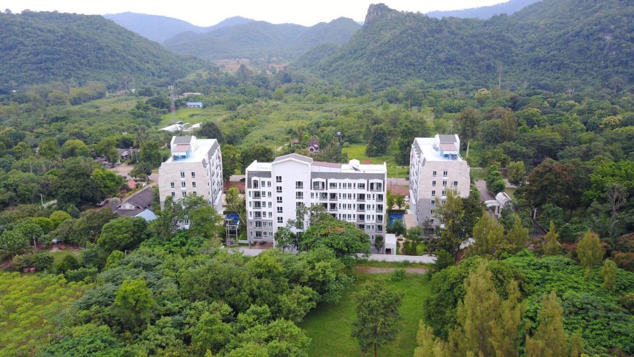 Courtyard Khaoyai By Jp Apartment Mu Si Exterior photo